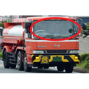 Hino Super Dolphin Profia(стекло лобовое)