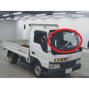 Mazda Titan T4600 широкая кабина(стекло лобовое)