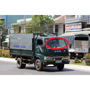 JAC HFC 1045/1061/1083(стекло лобовое)