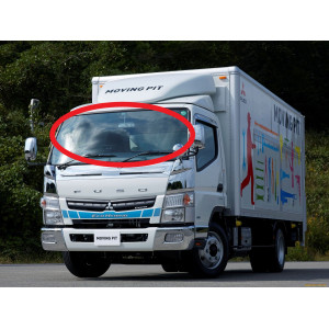 Mitsubishi Fuso T570(стекло лобовое)