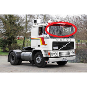Volvo F10/F12/F16(стекло лобовое)
