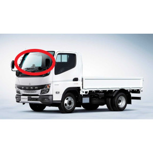 Mitsubishi Canter FE 510(стекло лобовое)