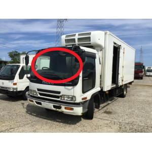 ISUZU FORWARD ШИРОКАЯ КАБИНА X2(стекло лобовое)