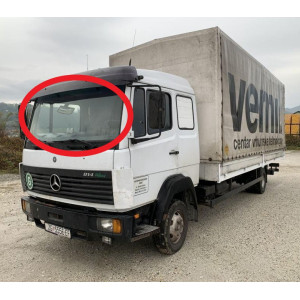 Mercedes 814 низкая кабина(стекло лобовое)
