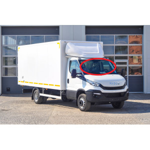 IVECO DAILY VI(стекло лобовое)