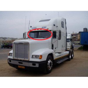 Freightliner FLD (половинки правая/левая)