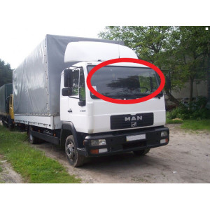 Man L2000/LE(стекло лобовое)