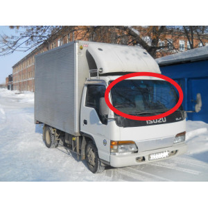 ISUZU ELF NPR 94 широкая кабина(стекло лобовое)