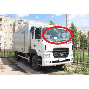 Hyundai HD 170(стекло лобовое)