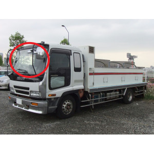  ISUZU FORWARD стандартная кабина(стекло лобовое)