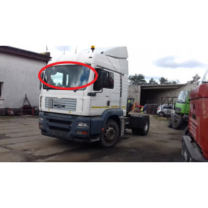 Man TGX TGA TGXL широкий (стекло лобовое)