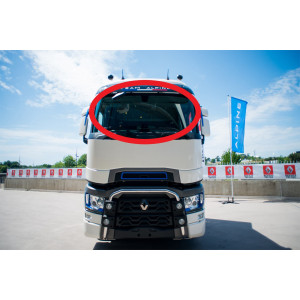Renault T-Series(стекло лобовое)